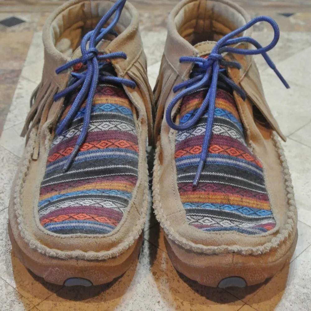 WOMENS SIZE 10 TWISTED X FRINGE LEATHER SERAPE SHOES - Picture 1 of 8